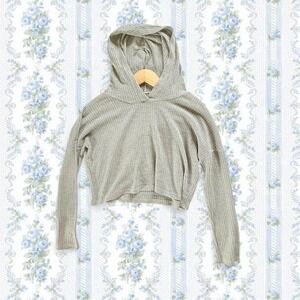 Paper Crane Women's Small Cute grey cropped hoodie